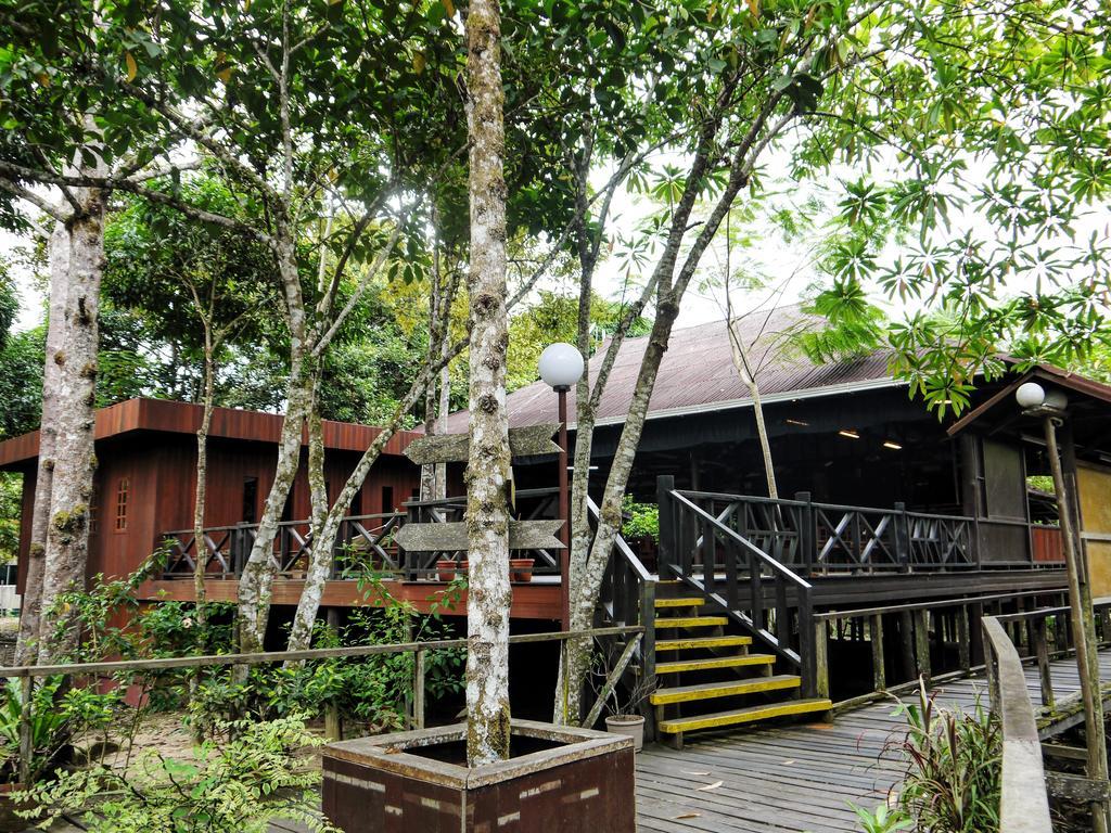 Bilit Rainforest Lodge Сандакан Екстер'єр фото