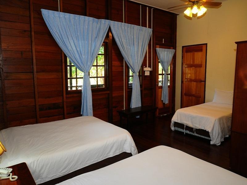 Bilit Rainforest Lodge Сандакан Екстер'єр фото